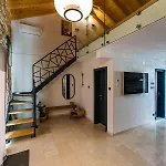 Stone House With Pool Poeta וילה