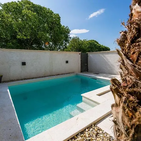 Stone House With Pool Poeta